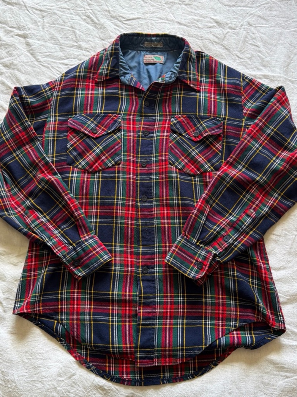 Pine Grove Plaid Flannel Shirt Size 
S Men #flannel #plaid